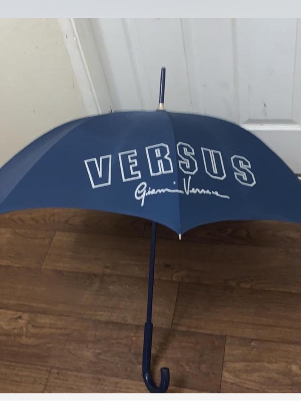 Versace Umbrella large size check measurements